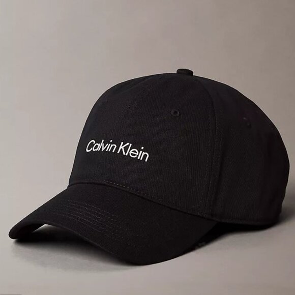 Calvin Klein Standard Baseball CAP Black NWT - Picture 2 of 4